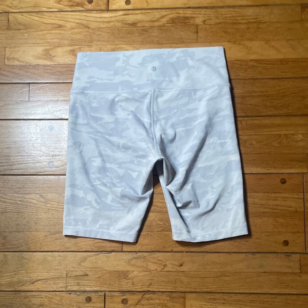 Lululemon Wunder Under Short 10" *Ribbed - Picture 13 of 16
